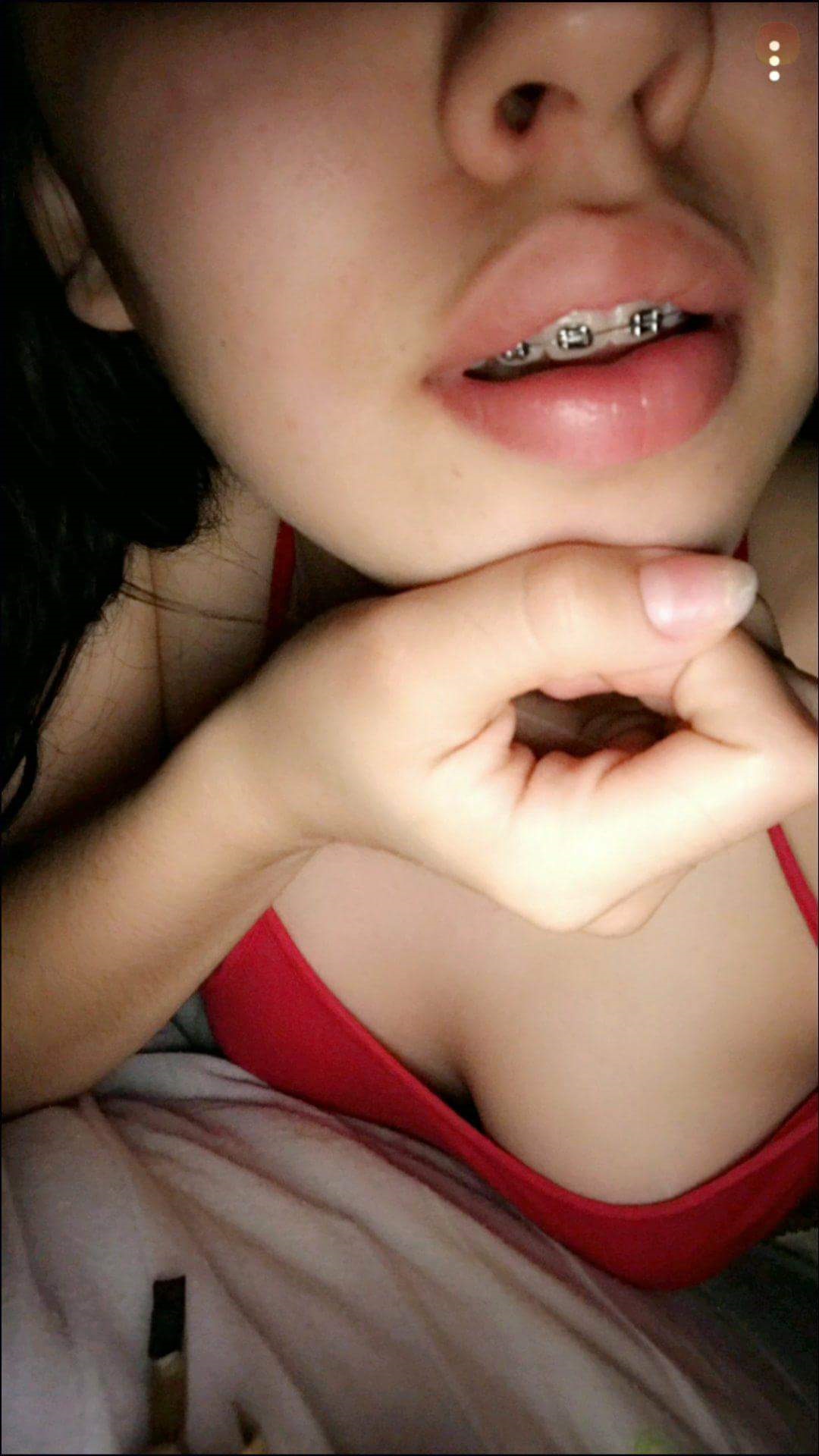 Fotos Porno de Chupando Polla de Reyna Toledo