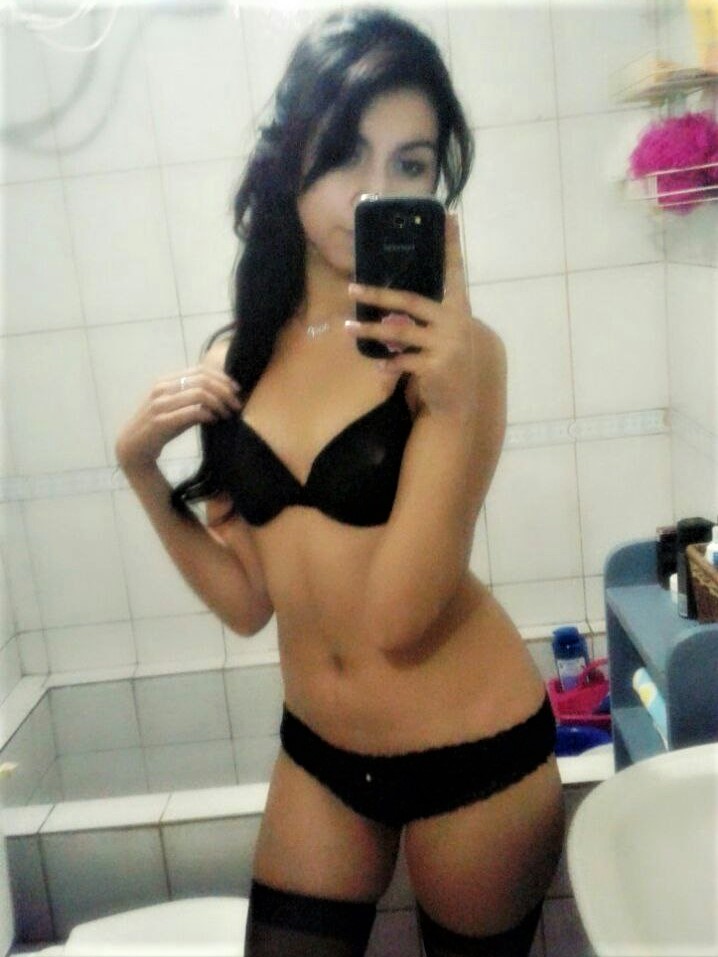 Fotos Porno de Culos de Putona madura #16
