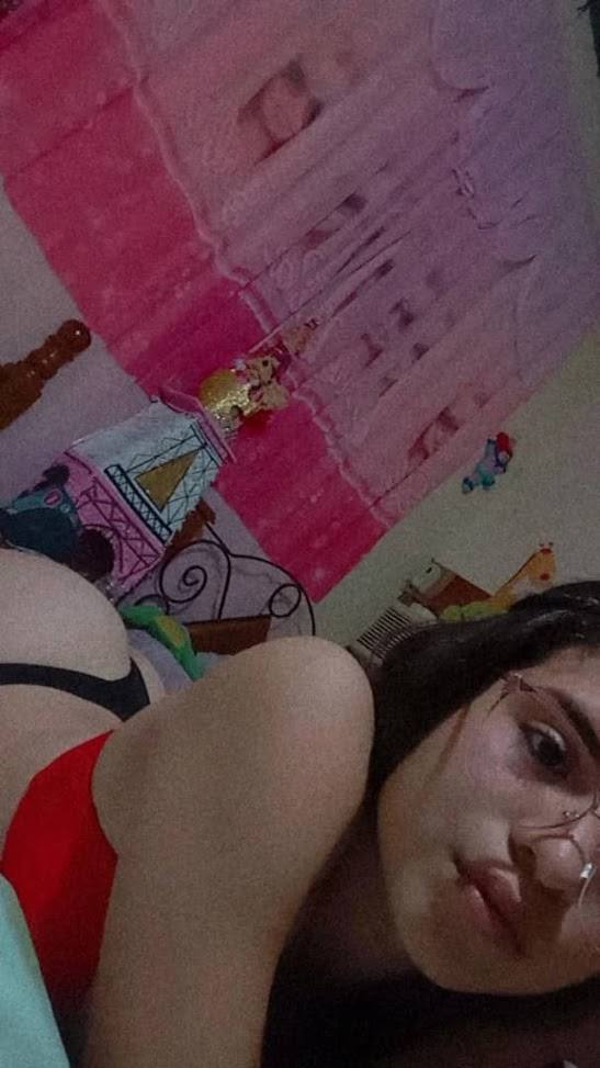 Fotos Porno de Adolescentes de Adolescente Perversa #6