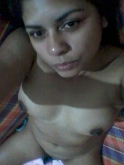 Fotos Porno de Baño de Ana Carolina