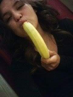 Fotos Porno de Delgadas de Yamileth