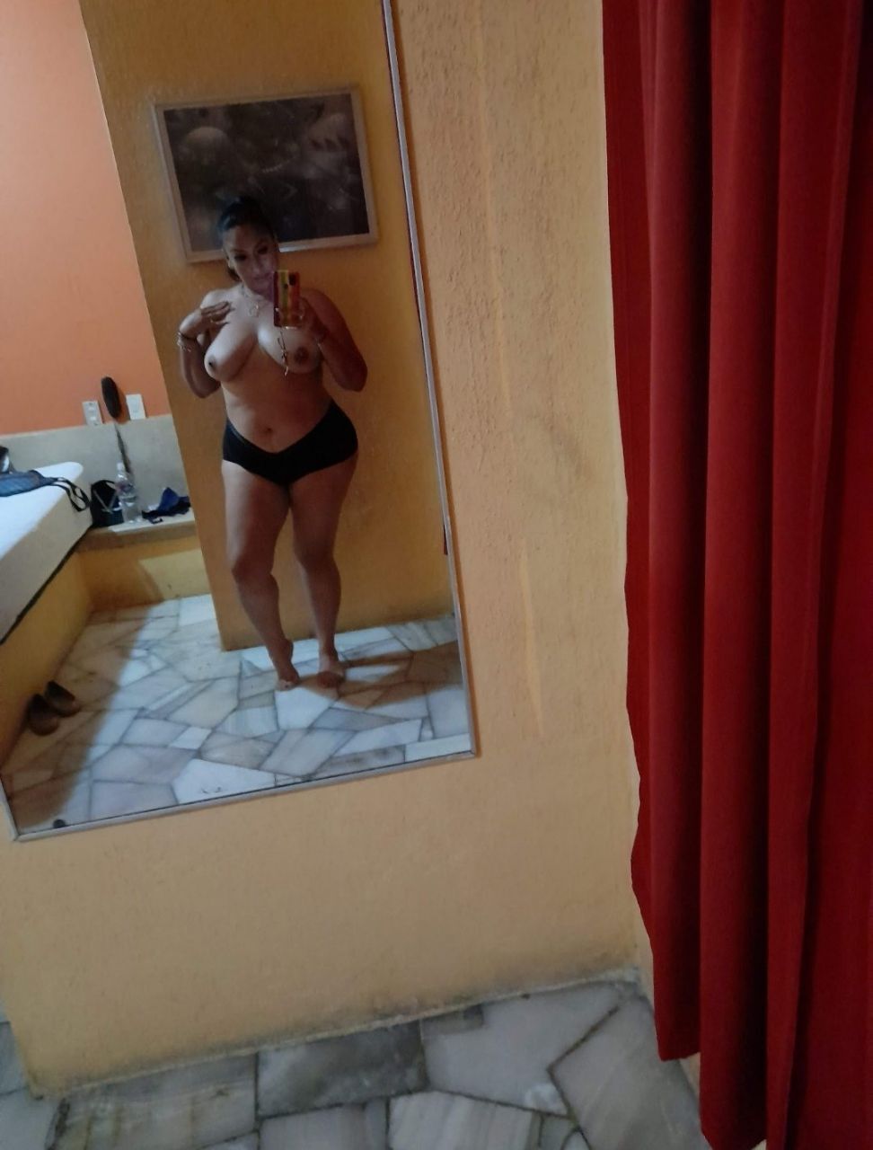 Fotos Porno de Culos de Putona madura #71