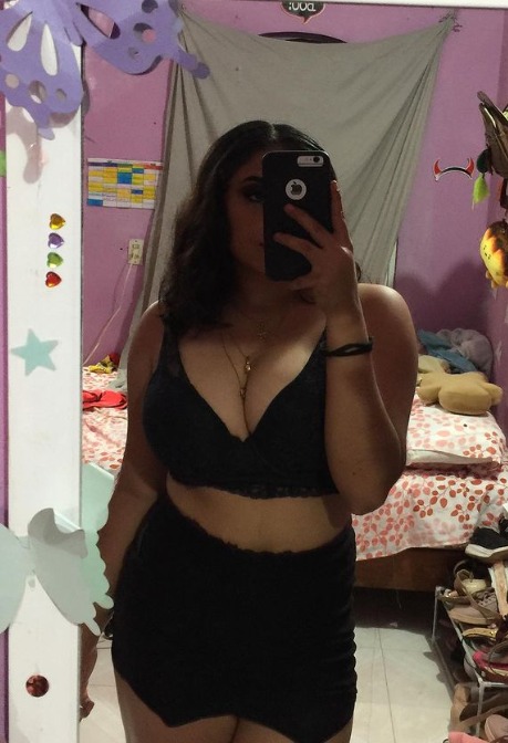 Fotos Porno de Baño de Mayte Garma